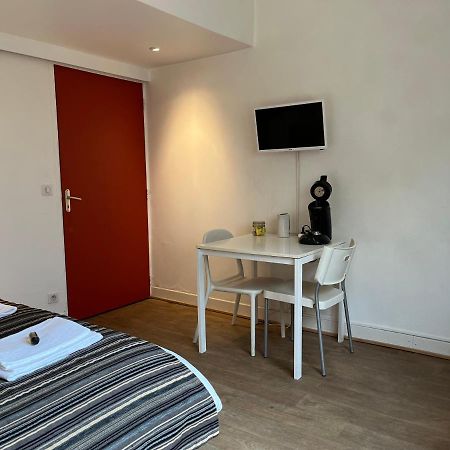 Residence Service Appart Hotel Clamart Buitenkant foto