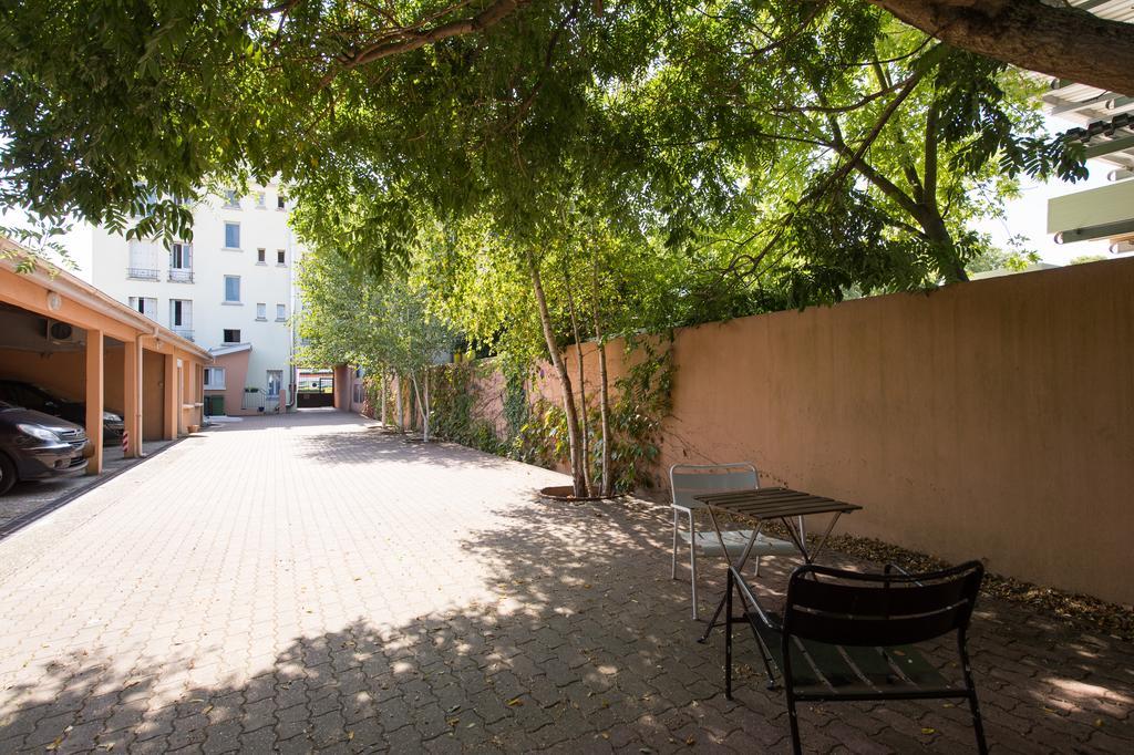 Residence Service Appart Hotel Clamart Buitenkant foto